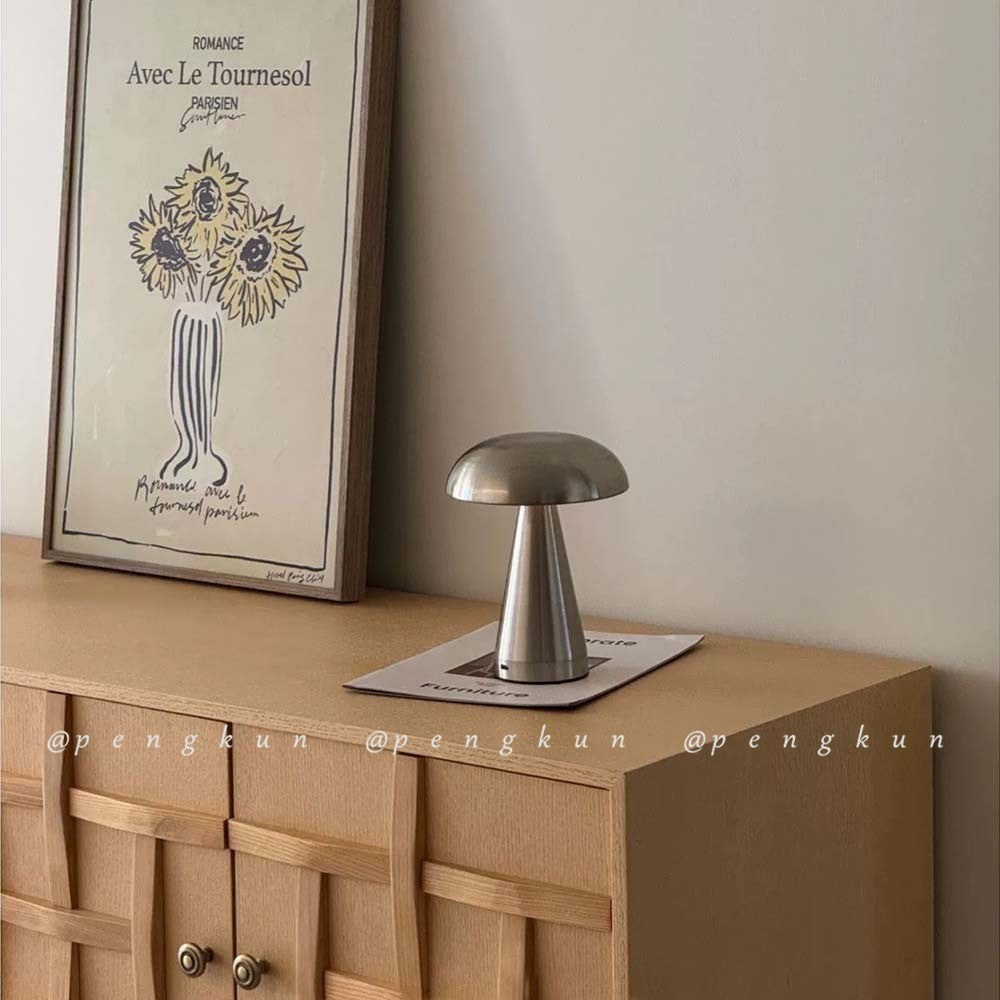 Thiết Kế Đan Mạch Đèn Bàn Hình Nấm Kim Loại Retro Sạc Ngoài Trời Cafe Phòng Ngủ Đầu Giường Bầu Không Khí Đèn Ngủ