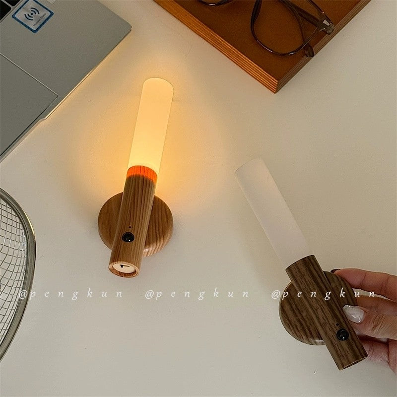 Đèn cảm biến gậy gỗ Ánh sáng lối vào khi mọi người đến Cảm biến cơ thể con người thông minh Đèn ngủ Sạc lối vào Đèn tường đầu giường