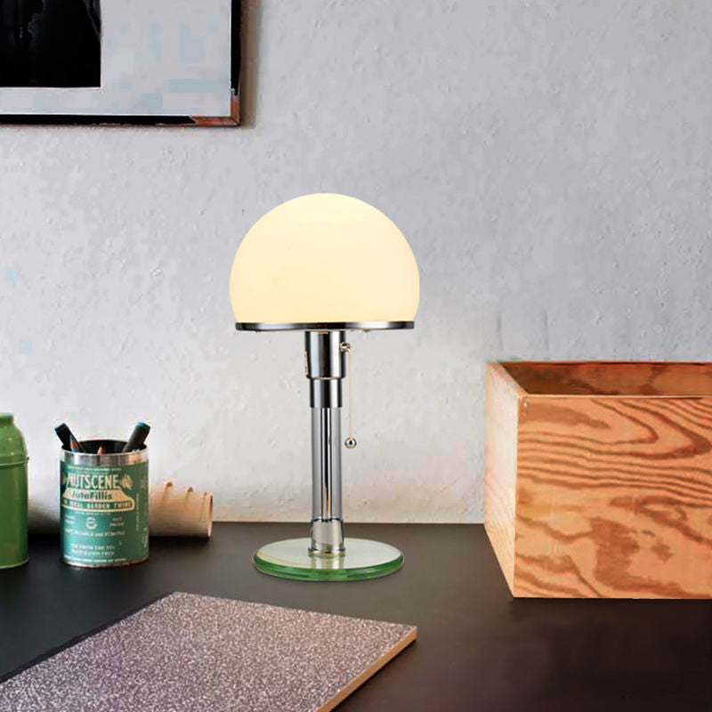 Đèn bàn Bauhaus Đan Mạch cá tính Bắc Âu ins Đèn ngủ vintage Xiaohongshu, đèn bàn phong cách vintage cho phòng ngủ người